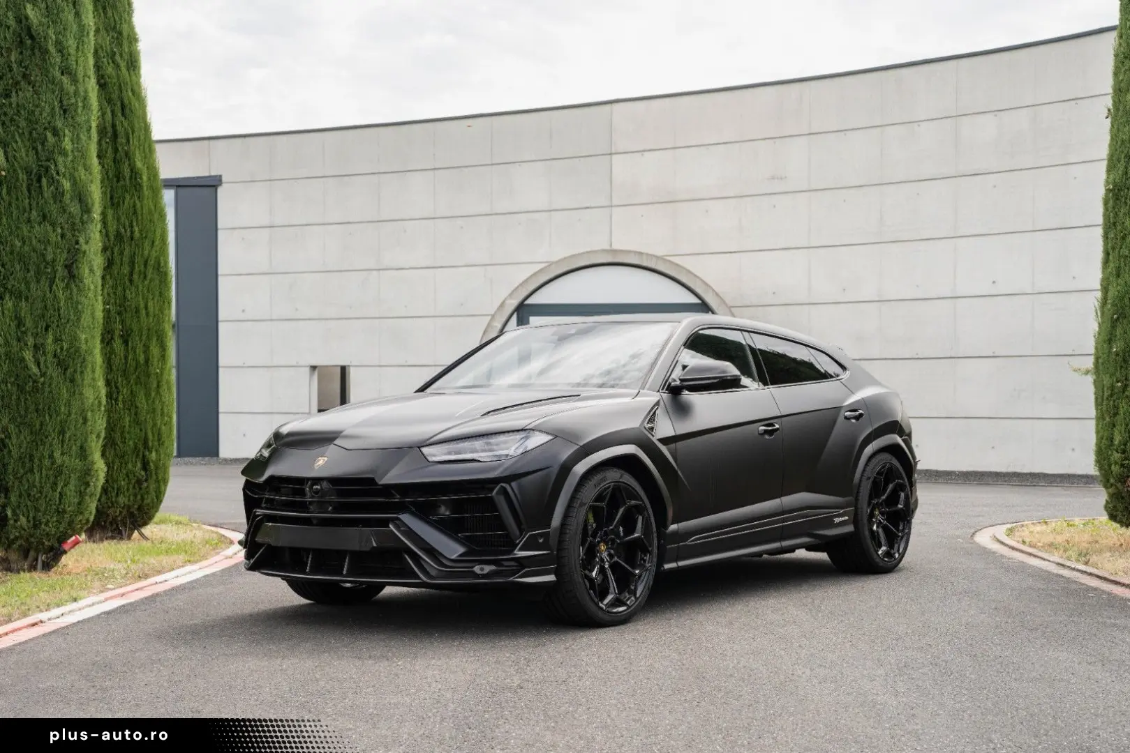 LAMBORGHINI Urus Performante 23   ADAS  CARBON  MATT