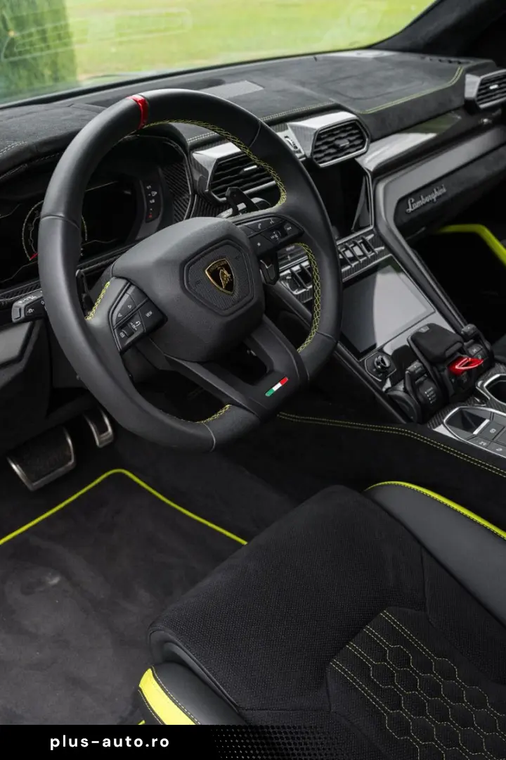 LAMBORGHINI Urus Performante 23   ADAS  CARBON  MATT