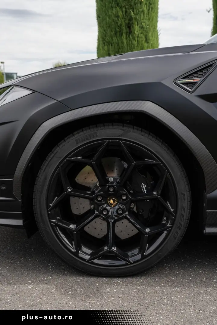 LAMBORGHINI Urus Performante 23   ADAS  CARBON  MATT