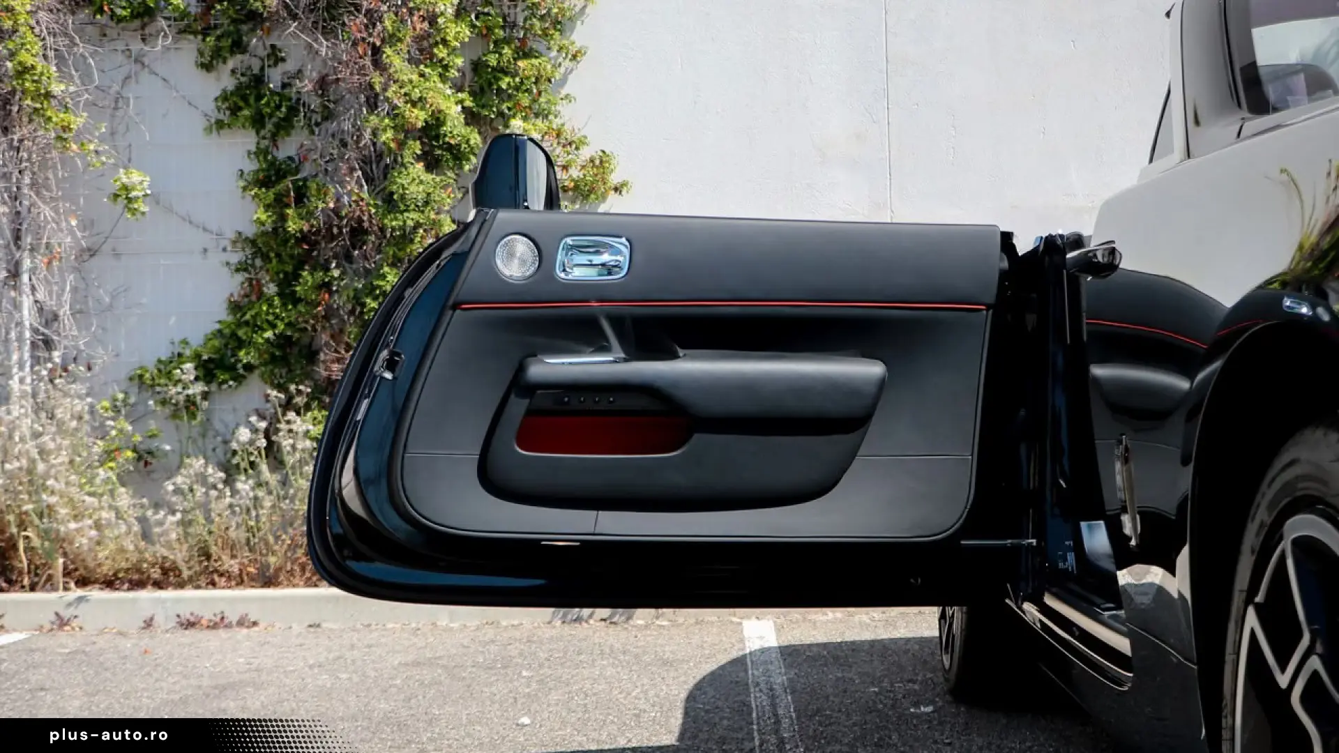 Rolls-Royce Dawn Black Badge Dawn 6.6 V12 601hp