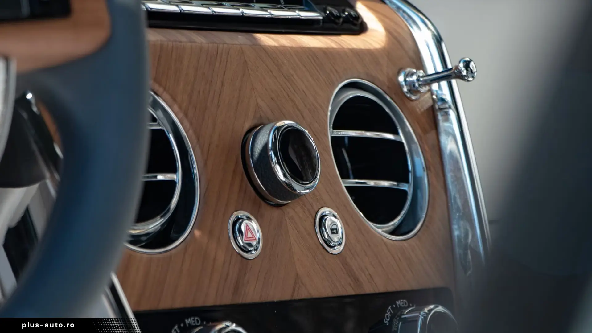 Rolls-Royce Cullinan V12 6.75 571hp
