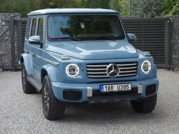 Mercedes-Benz G 450d AMG SUPERIOR VOLL SOFORT