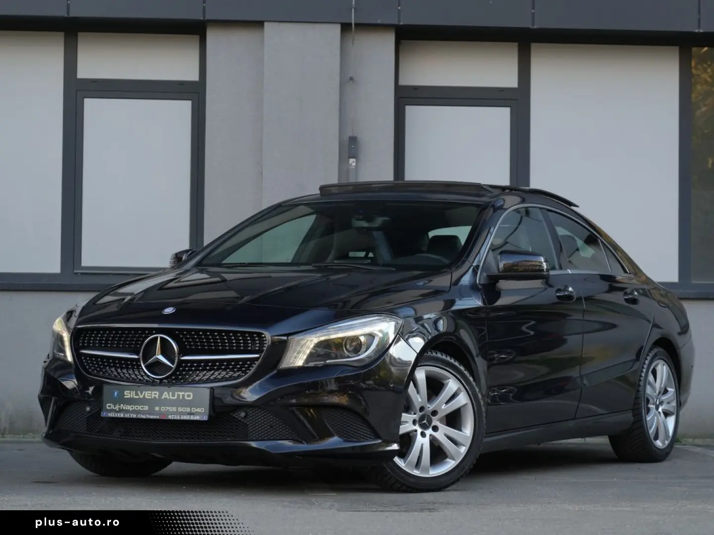 Mercedes-Benz Cla-200
