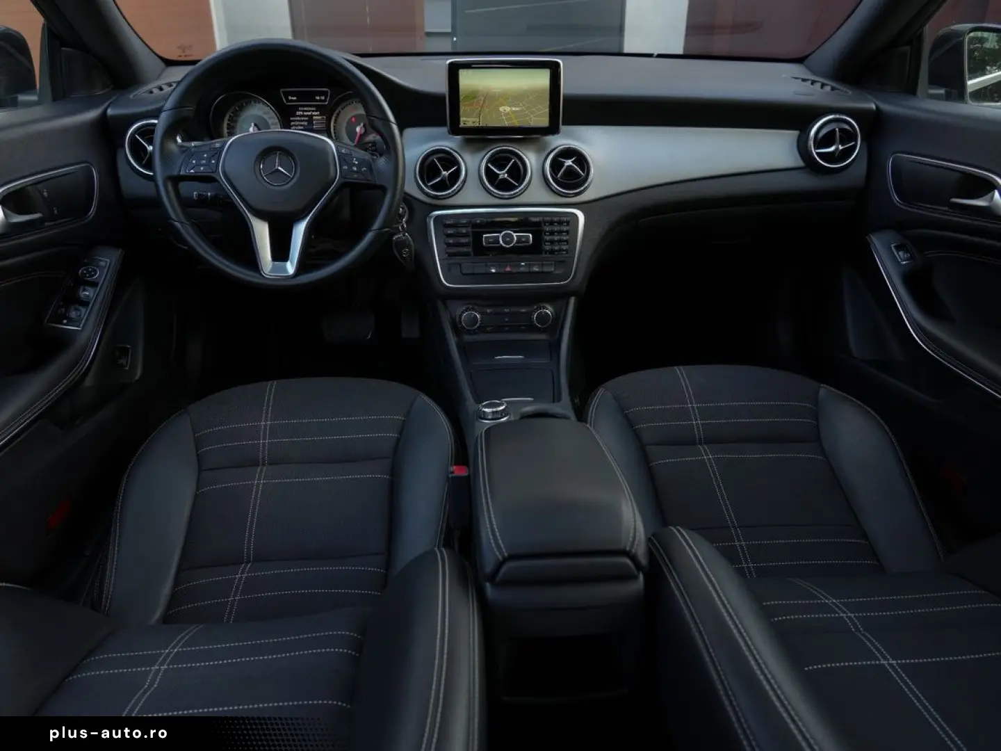 Mercedes-Benz Cla-200