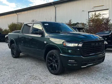 Dodge RAM Ram 1500 Crew Cab Laramie Night