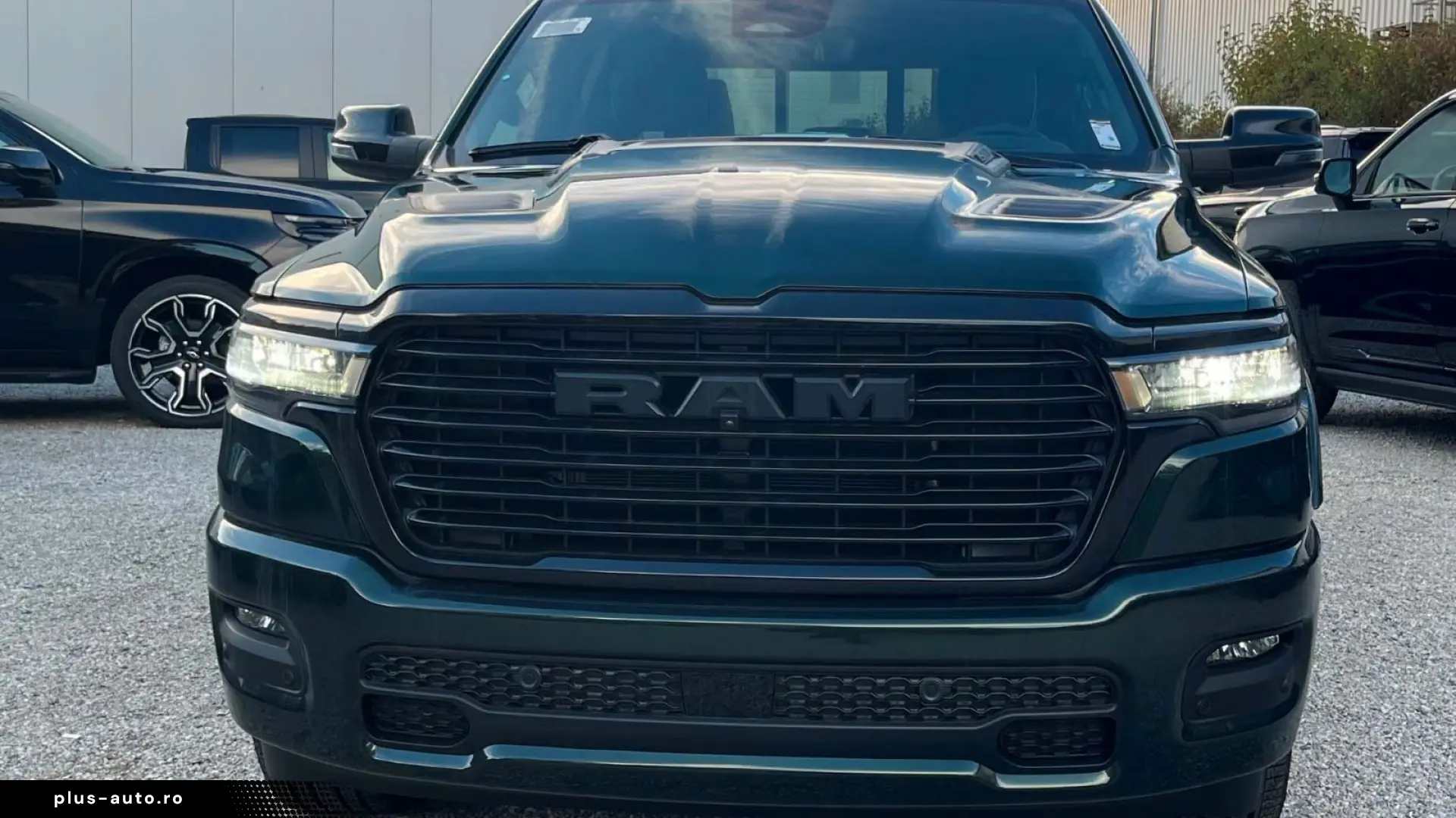 Dodge RAM Ram 1500 Crew Cab Laramie Night