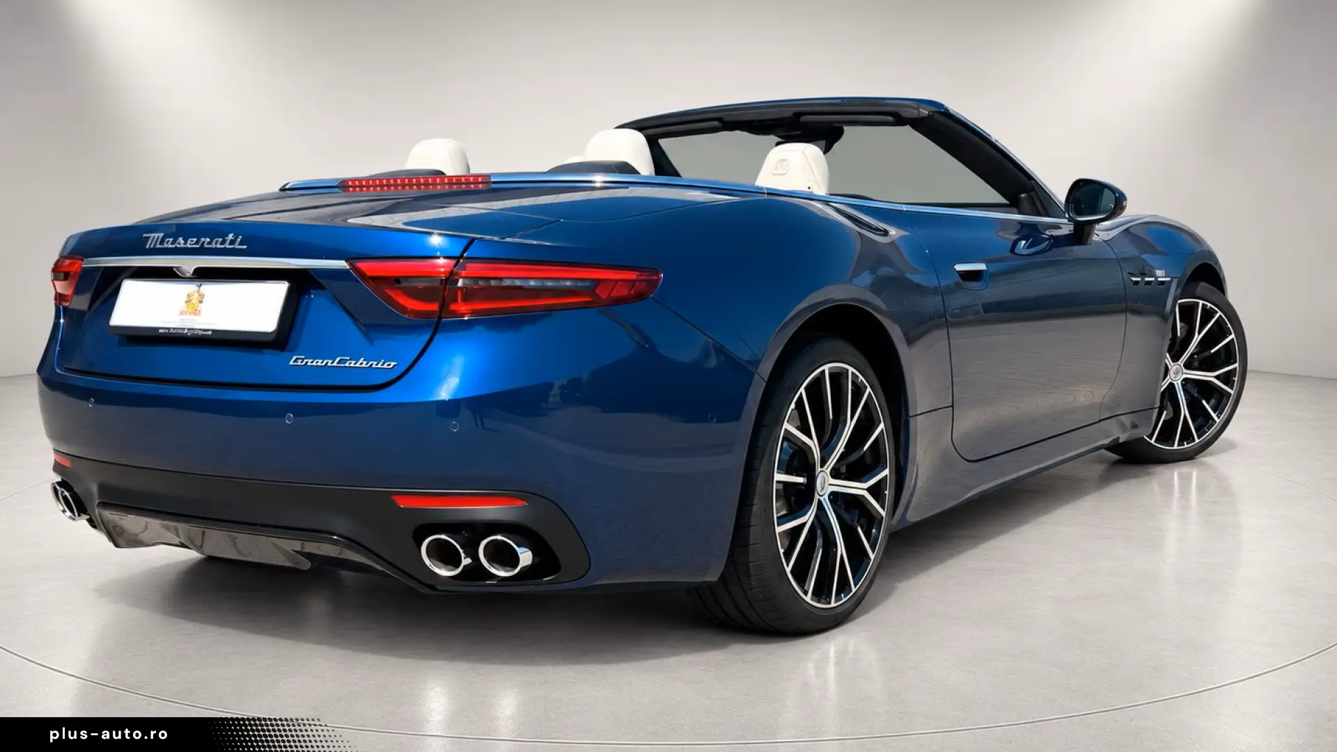 Maserati GranCabrio Modena