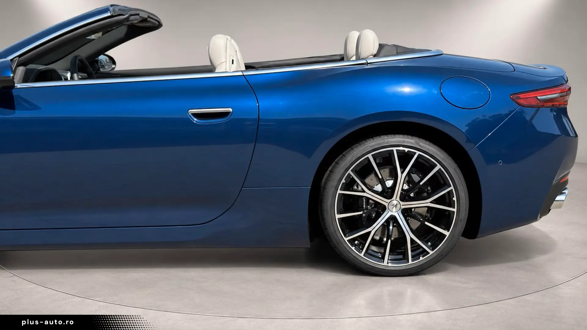 Maserati GranCabrio Modena