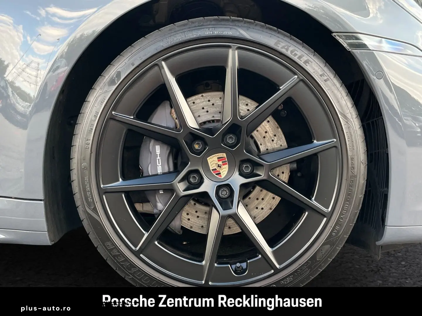 PORSCHE 992 911 Carrera Liftsystem-VA Sportabgas BOSE