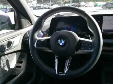 BMW 120 M Sport Head-Up Parking Plus Adaptive LED!