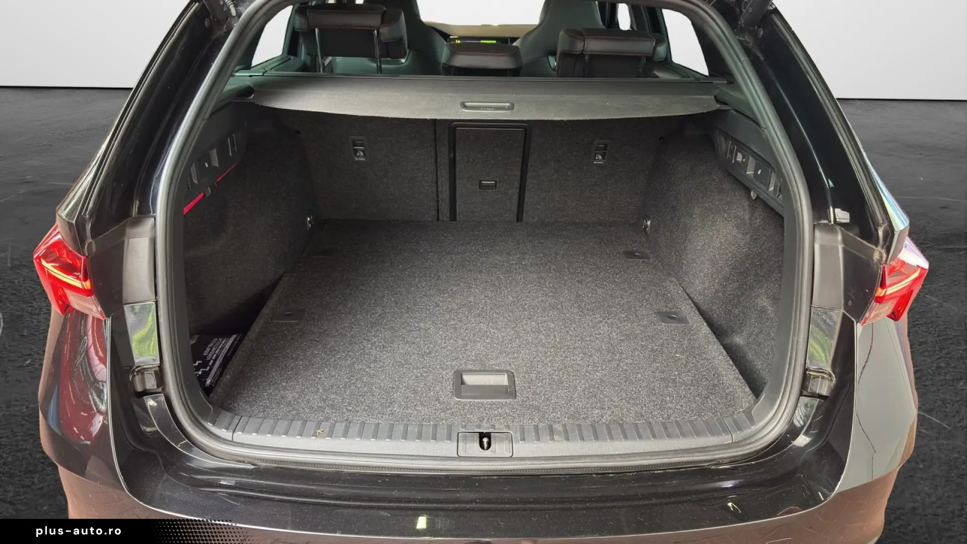 Skoda Octavia Combi RS 2.0 TDI DSG HeadUp Pano