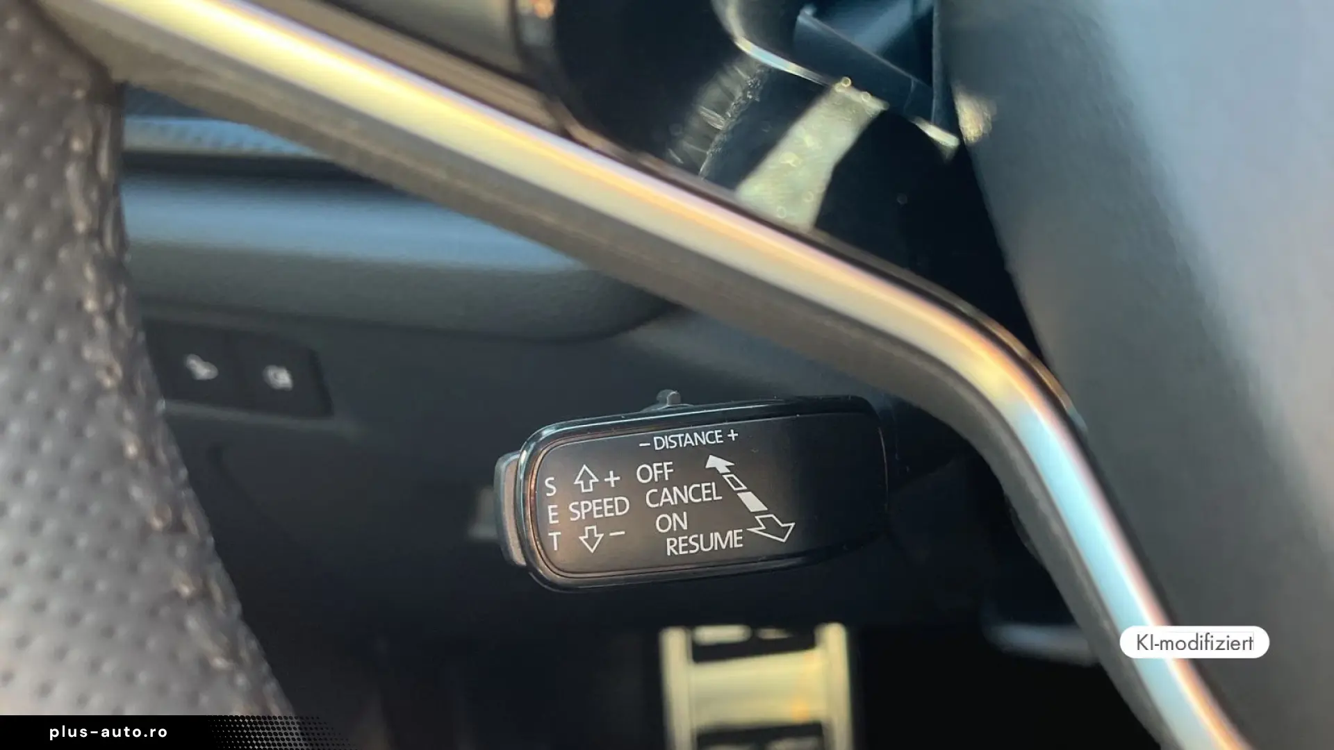 Skoda Octavia Combi Sportline 2.0 TDI DSG NAV AHK 360