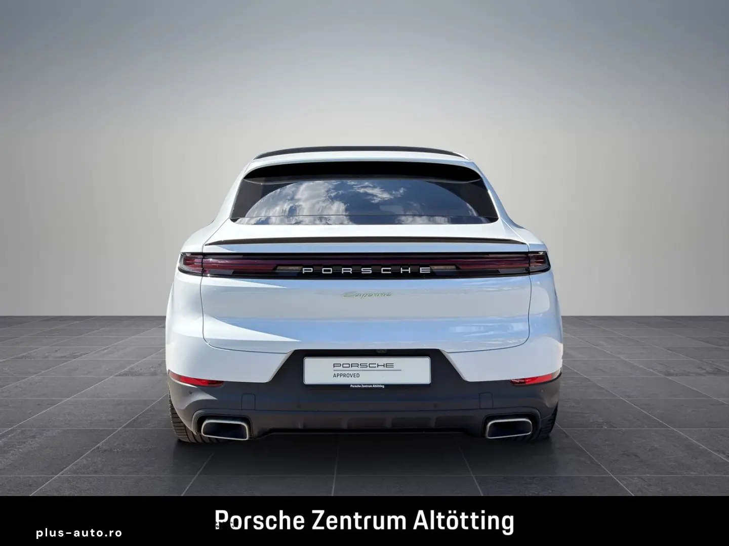 PORSCHE Cayenne E-Hybrid Coupe   InnoDrive   BOSE   AHK