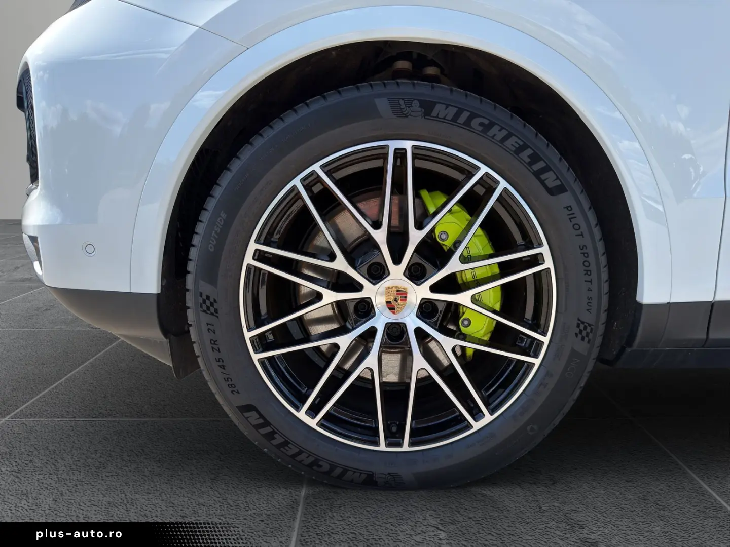 PORSCHE Cayenne E-Hybrid Coupe   InnoDrive   BOSE   AHK