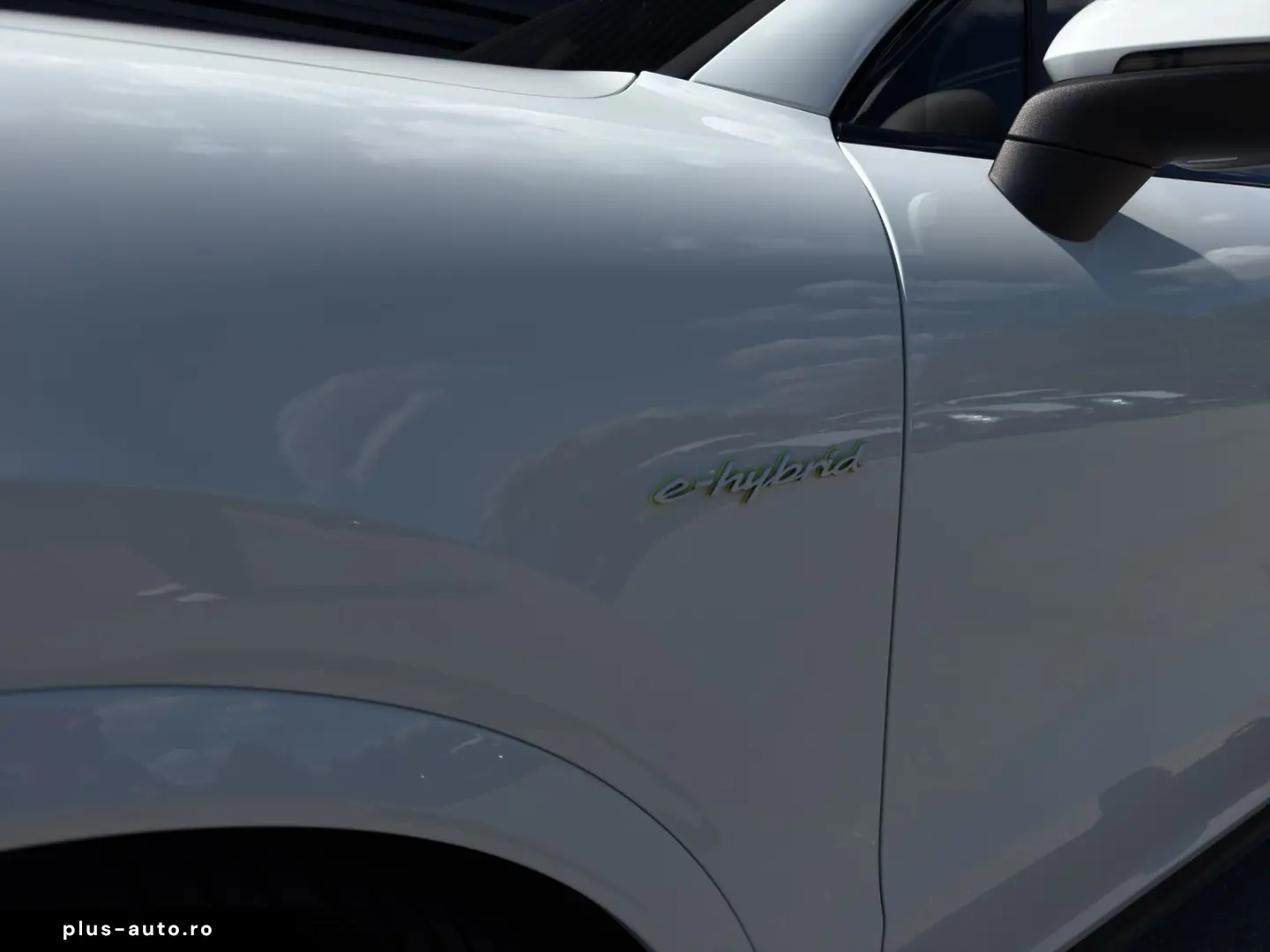 PORSCHE Cayenne E-Hybrid Coupe   InnoDrive   BOSE   AHK