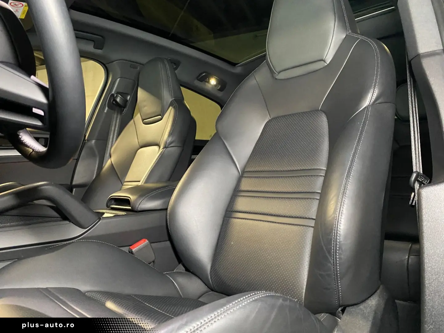 PORSCHE Cayenne E-Hybrid Coupe InnoDrive   BOSE Surround