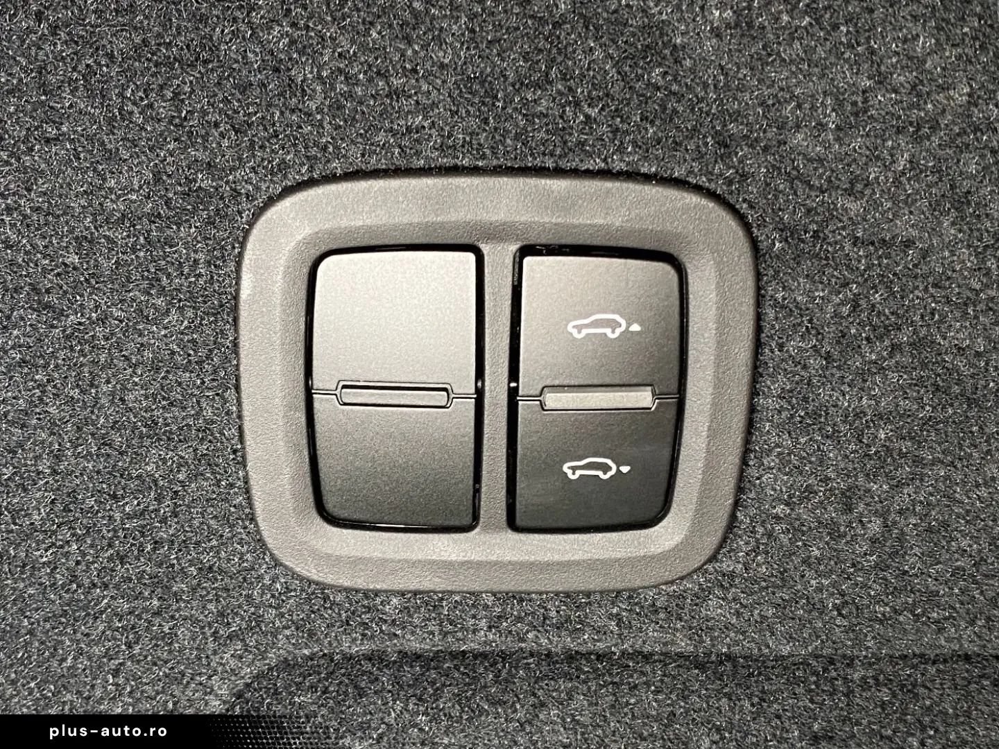 PORSCHE Cayenne E-Hybrid Coupe InnoDrive   BOSE Surround