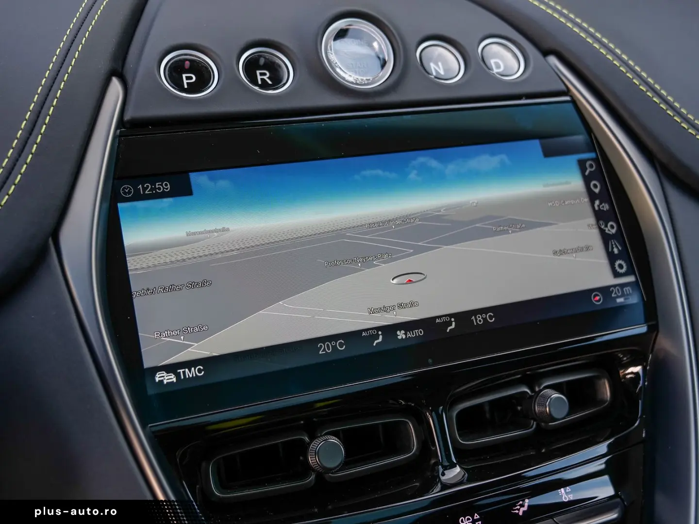 ASTON MARTIN DBX707 Podium Green  Auto Park Assist