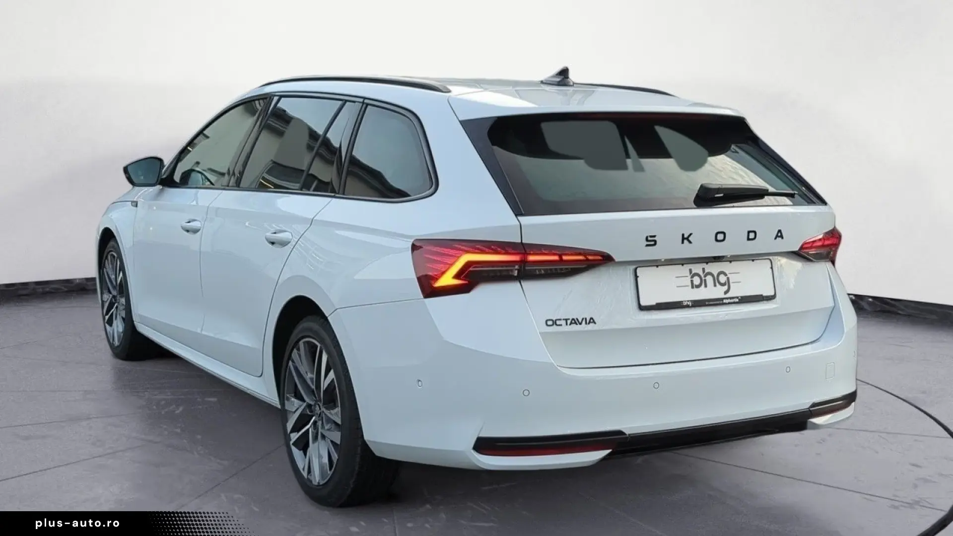 Skoda Octavia Combi Sportline 2 0 TDI 7-Gang-DSG
