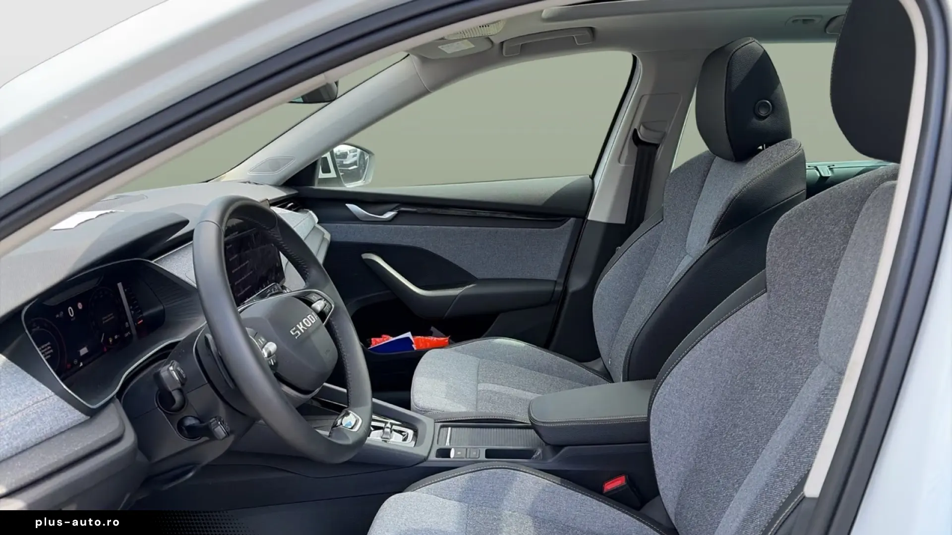 Skoda Octavia Combi 2.0 TOUR PANO 360 CAM ACC E-FLAP