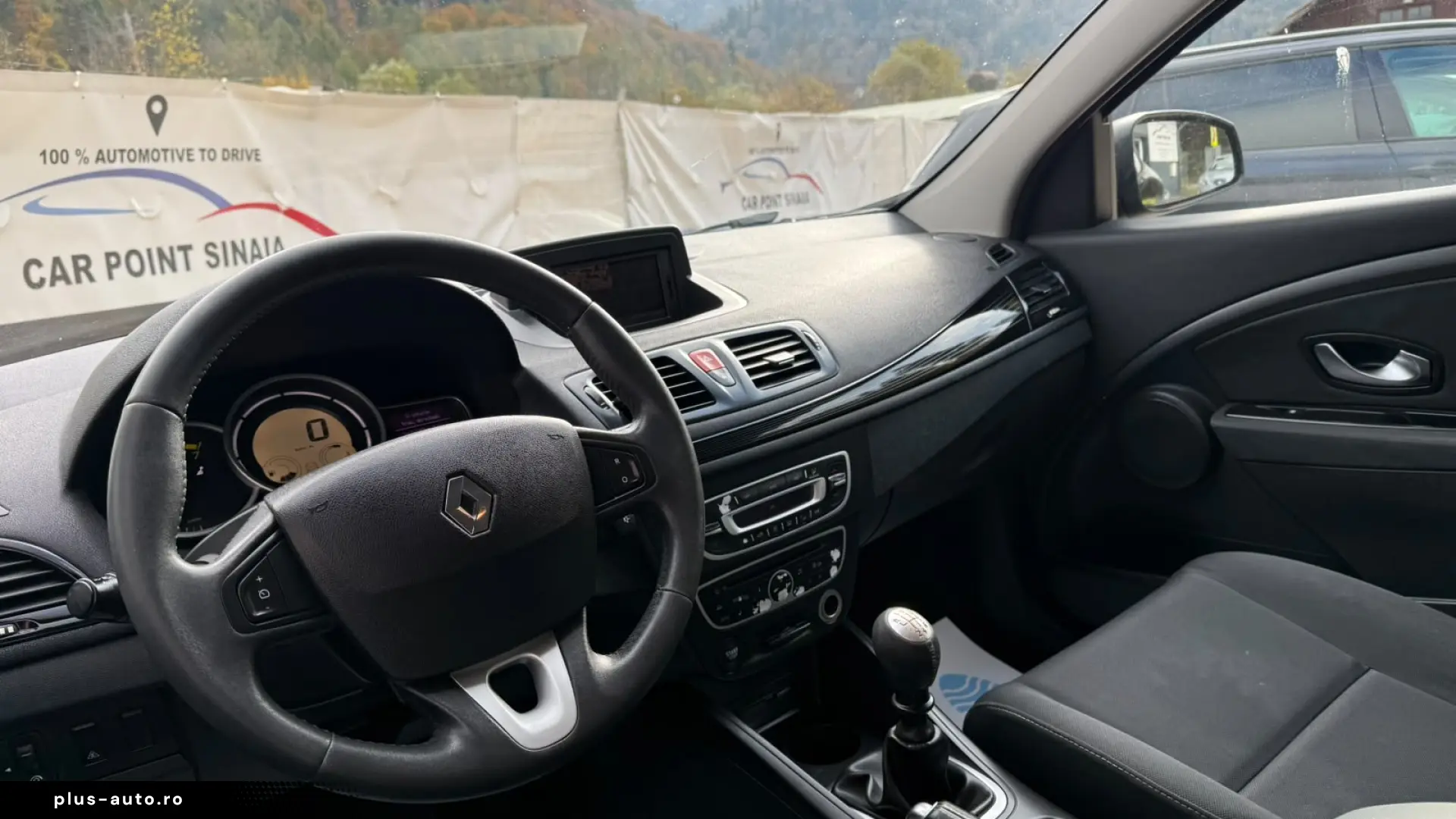 Renault Megane 3 Hatchback 2010 1.6Mpi 110Cp Navi Clima