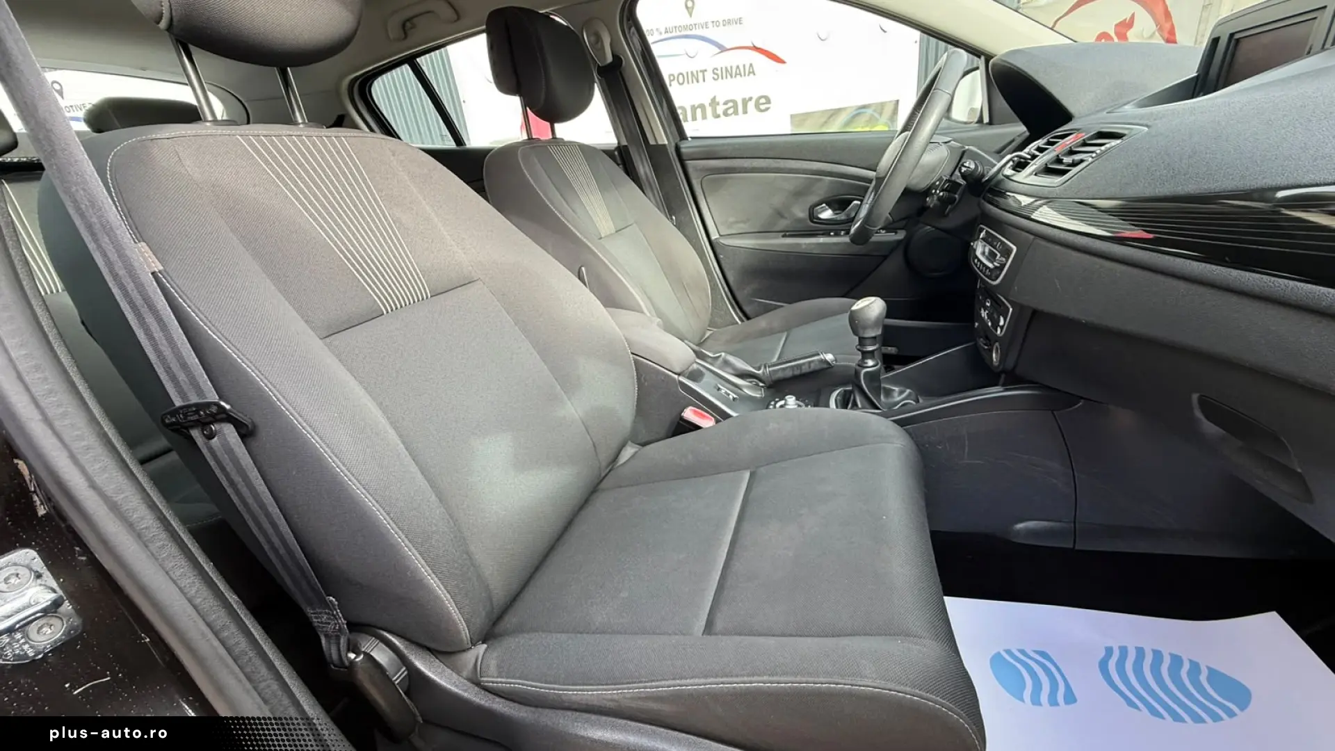 Renault Megane 3 Hatchback 2010 1.6Mpi 110Cp Navi Clima