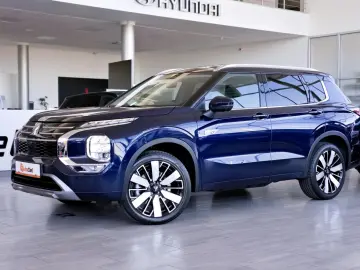 Mitsubishi Outlander 2.4L Automatic 4WD PHEV Instyle
