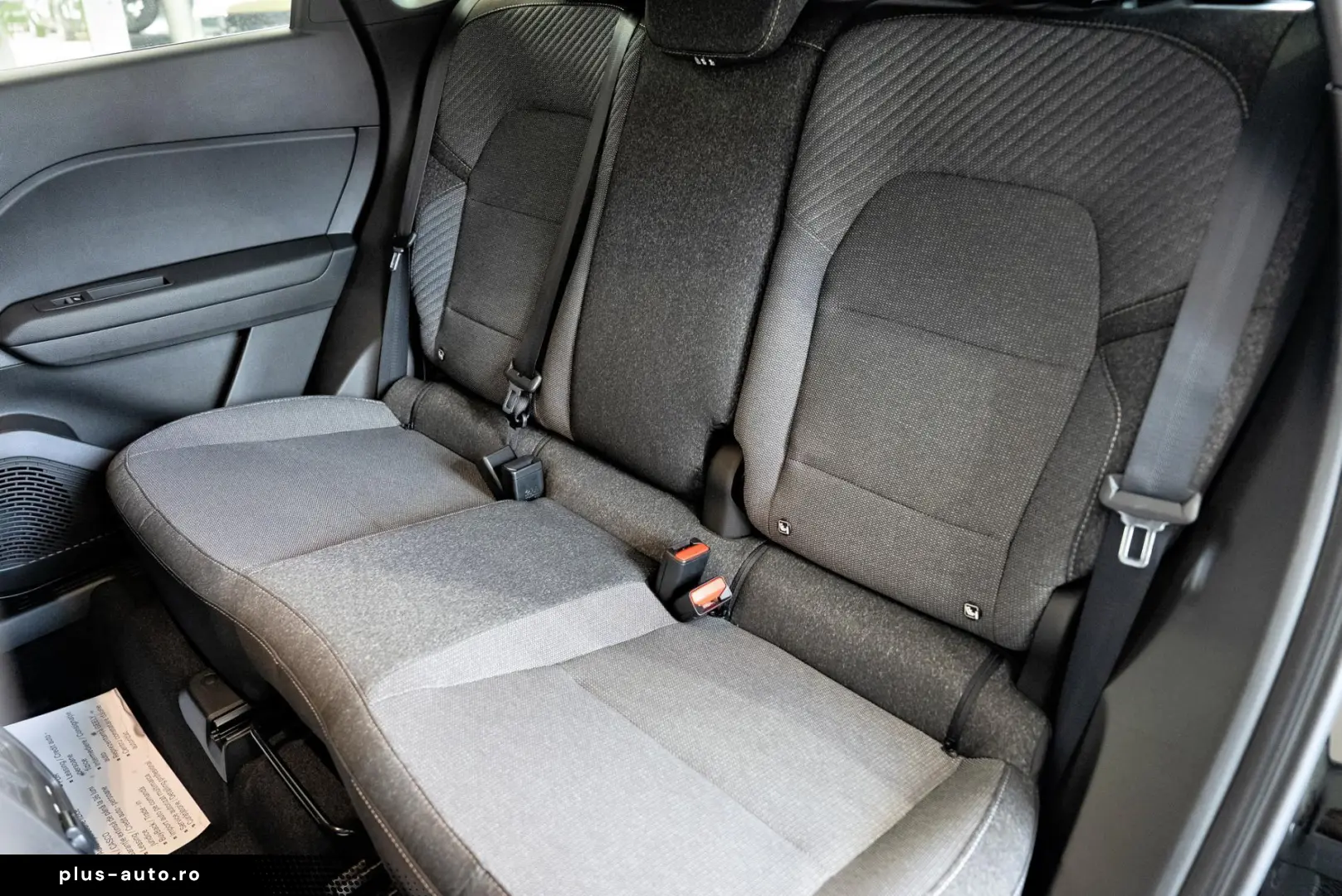 Mitsubishi Grandis 1.3L DI-T Automatic 2WD MHEV Intense