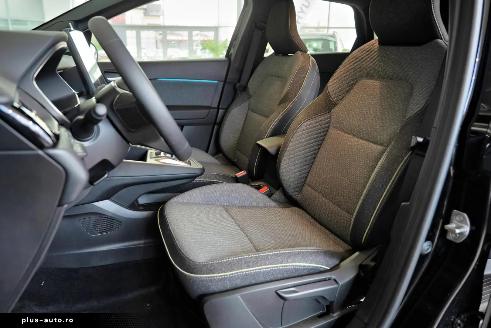 Mitsubishi Grandis 1.3L DI-T Automatic 2WD MHEV Intense
