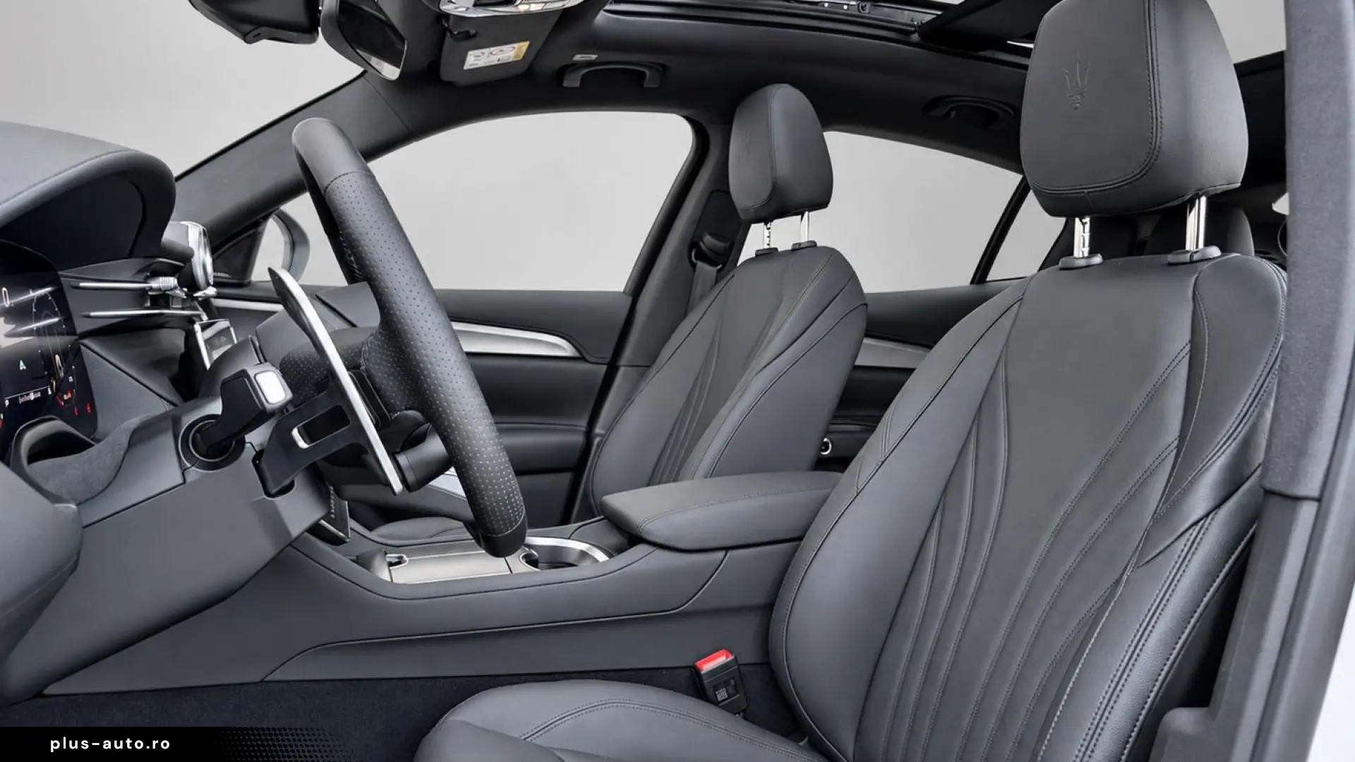 Maserati Grecale GT 300  HUD  PANORAMIC ROOF 20 inch