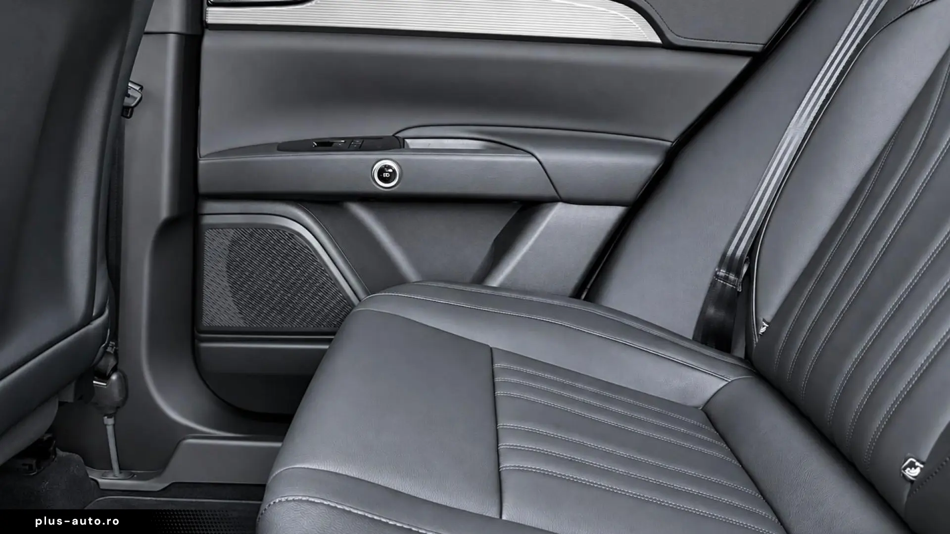 Maserati Grecale GT 300  HUD  PANORAMIC ROOF 20 inch