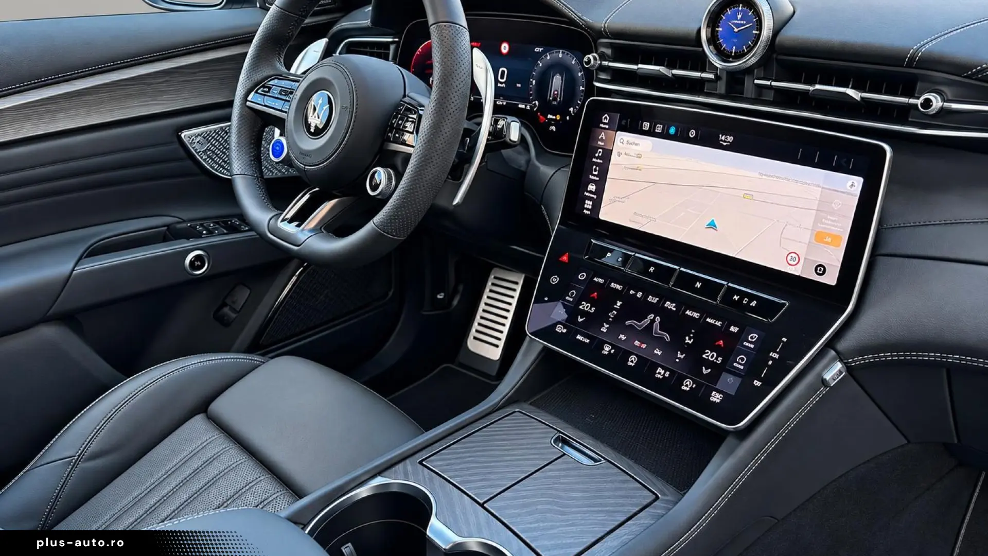Maserati Grecale GT 300  HUD  PANORAMIC ROOF 20 inch