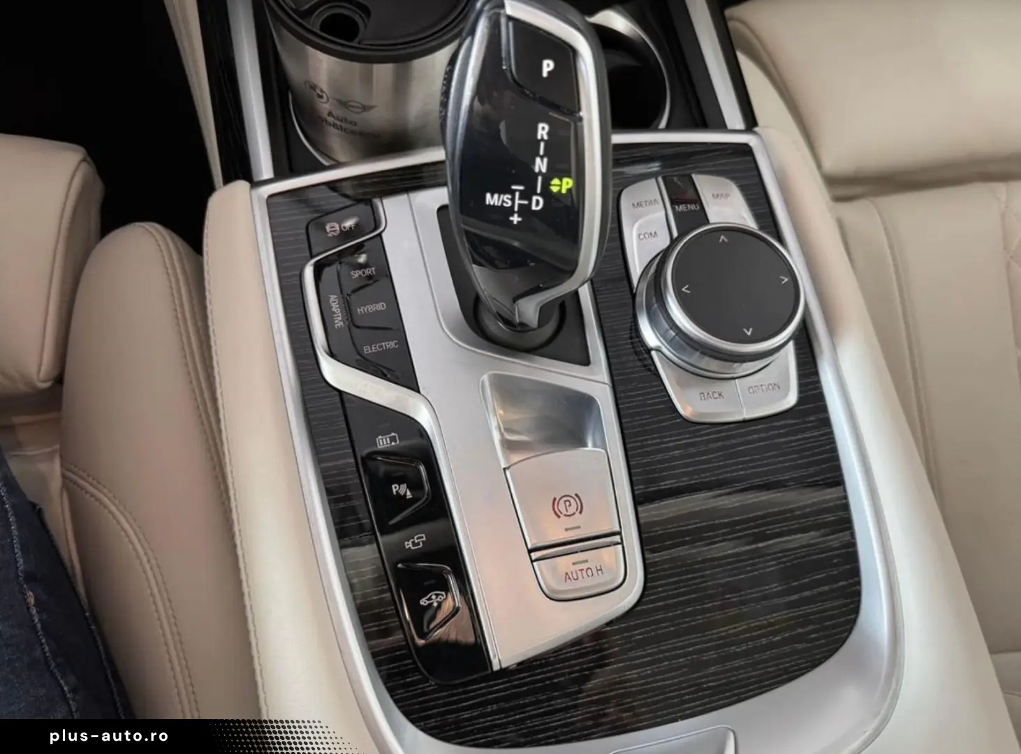 BMW 745