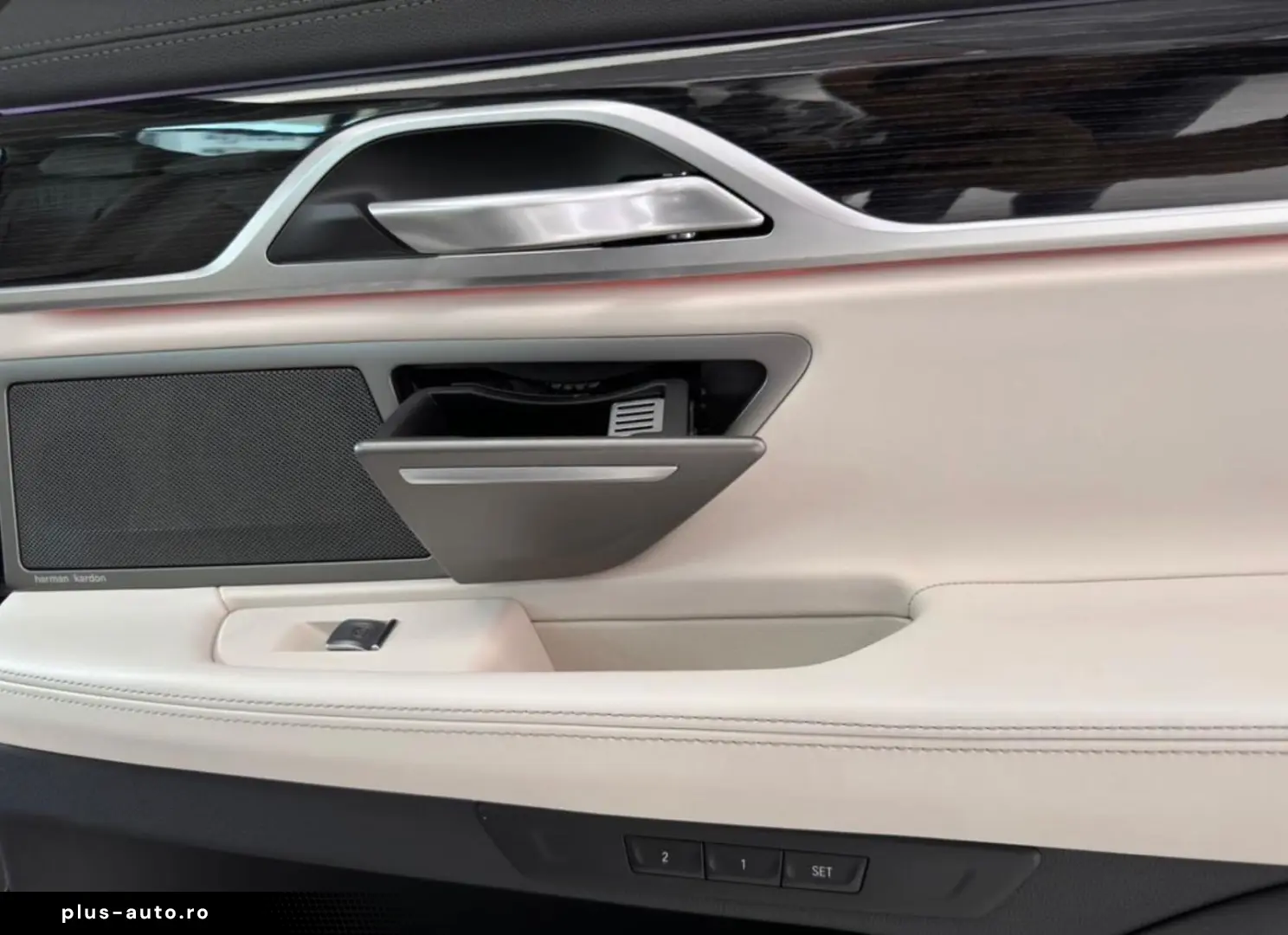 BMW 745