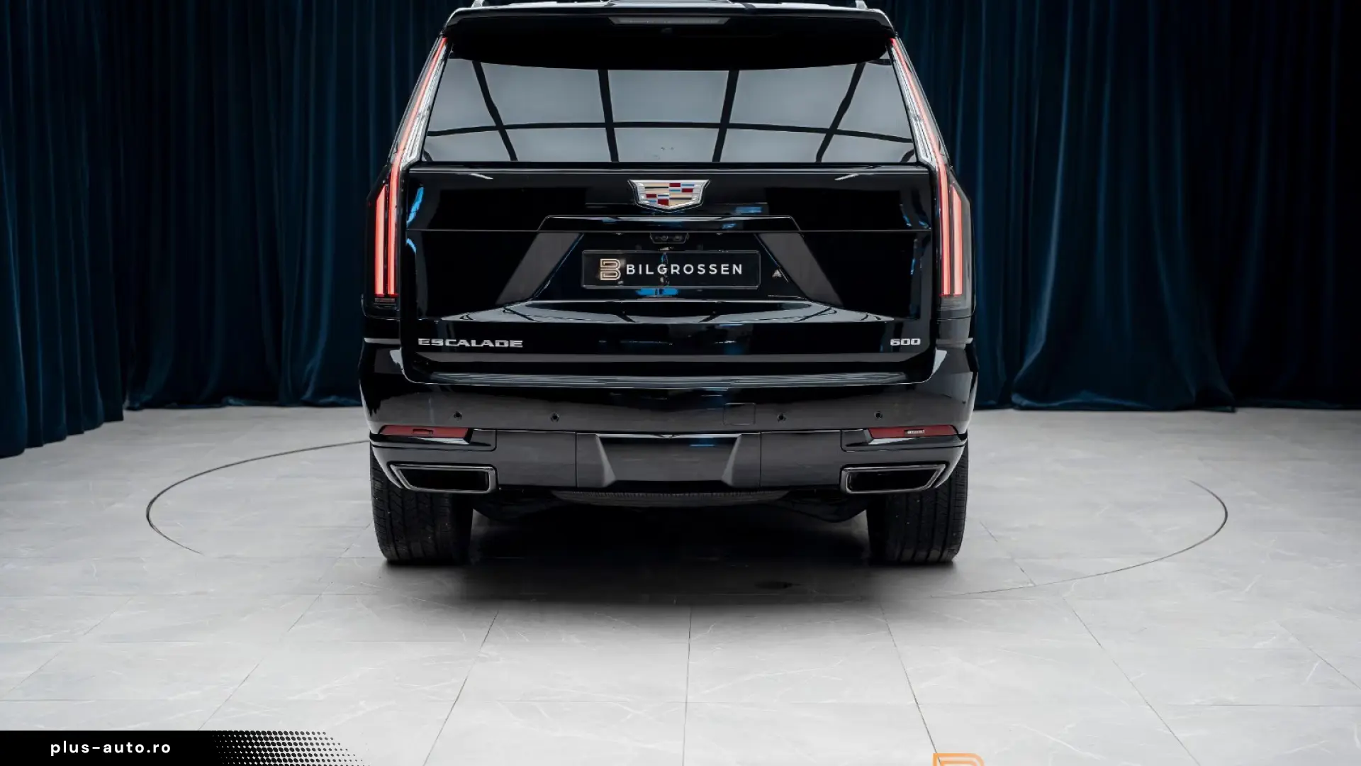 Cadillac Escalade Platinum Sport Exclusive Seats 24  MY26
