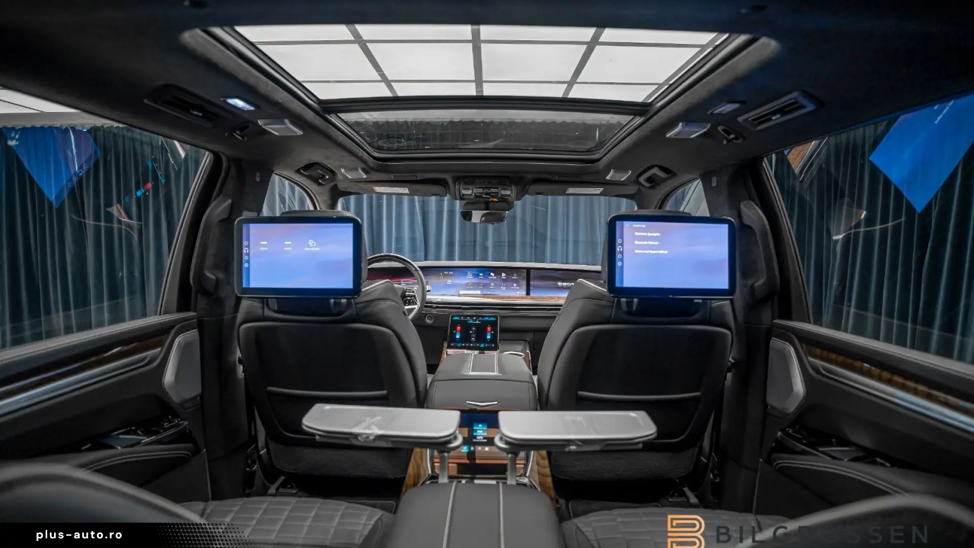 Cadillac Escalade Platinum Sport Exclusive Seats 24  MY26