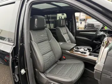 Cadillac Escalade ESV 6.2 V8 Platinum Sport ABV
