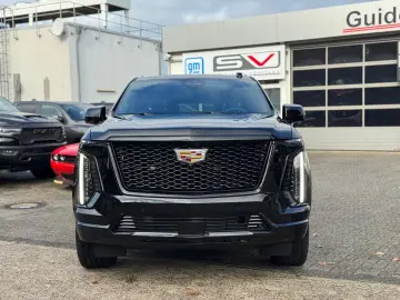Cadillac Escalade ESV 6.2 V8