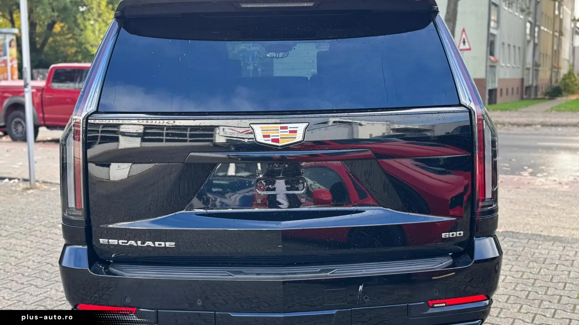 Cadillac Escalade ESV 6.2 V8