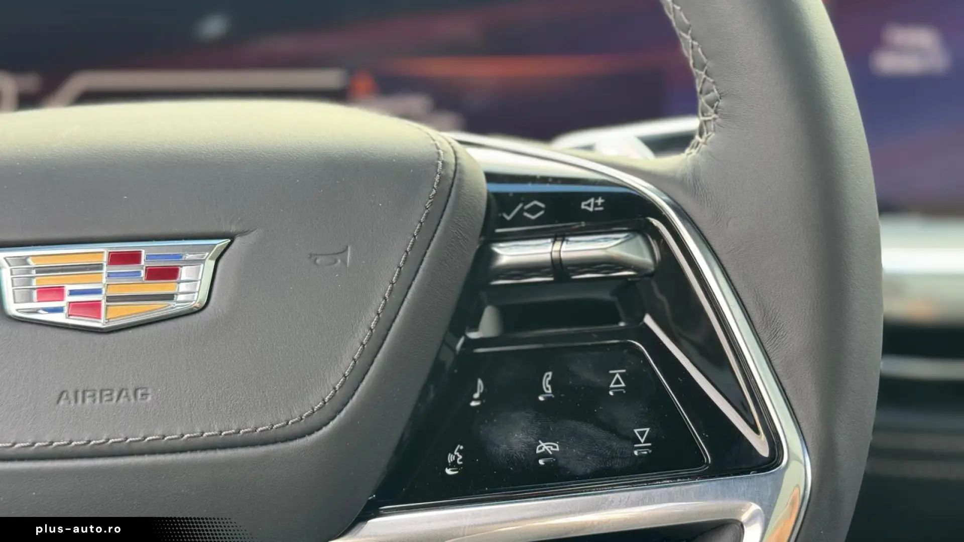 Cadillac Escalade ESV 6.2 V8