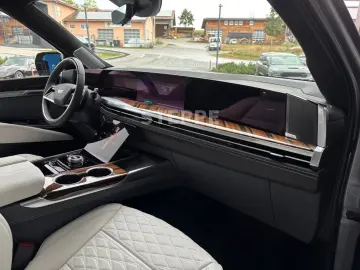 Cadillac Escalade FACELIFT