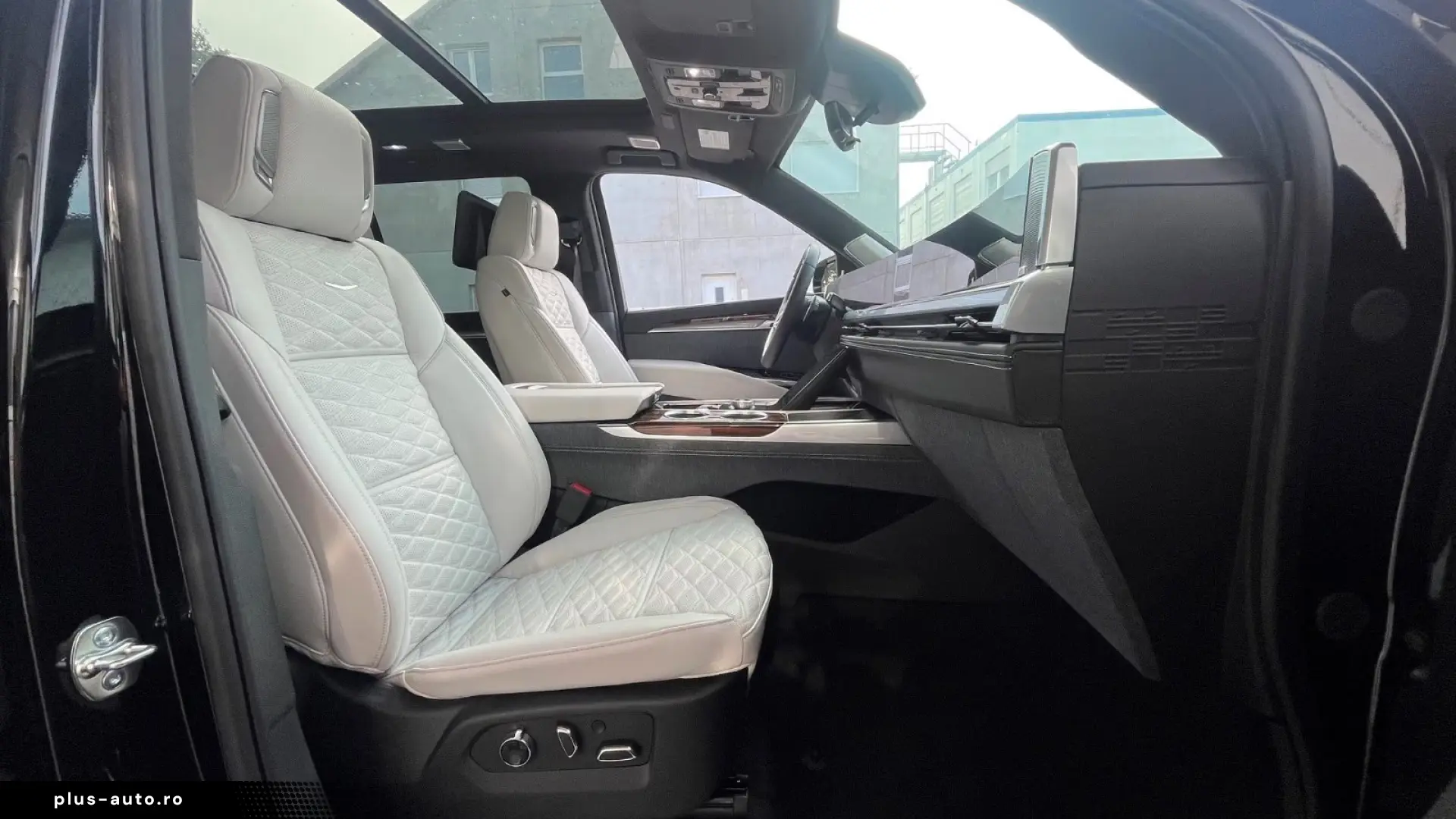 Cadillac Escalade Sport Platinum 6.2l MY26