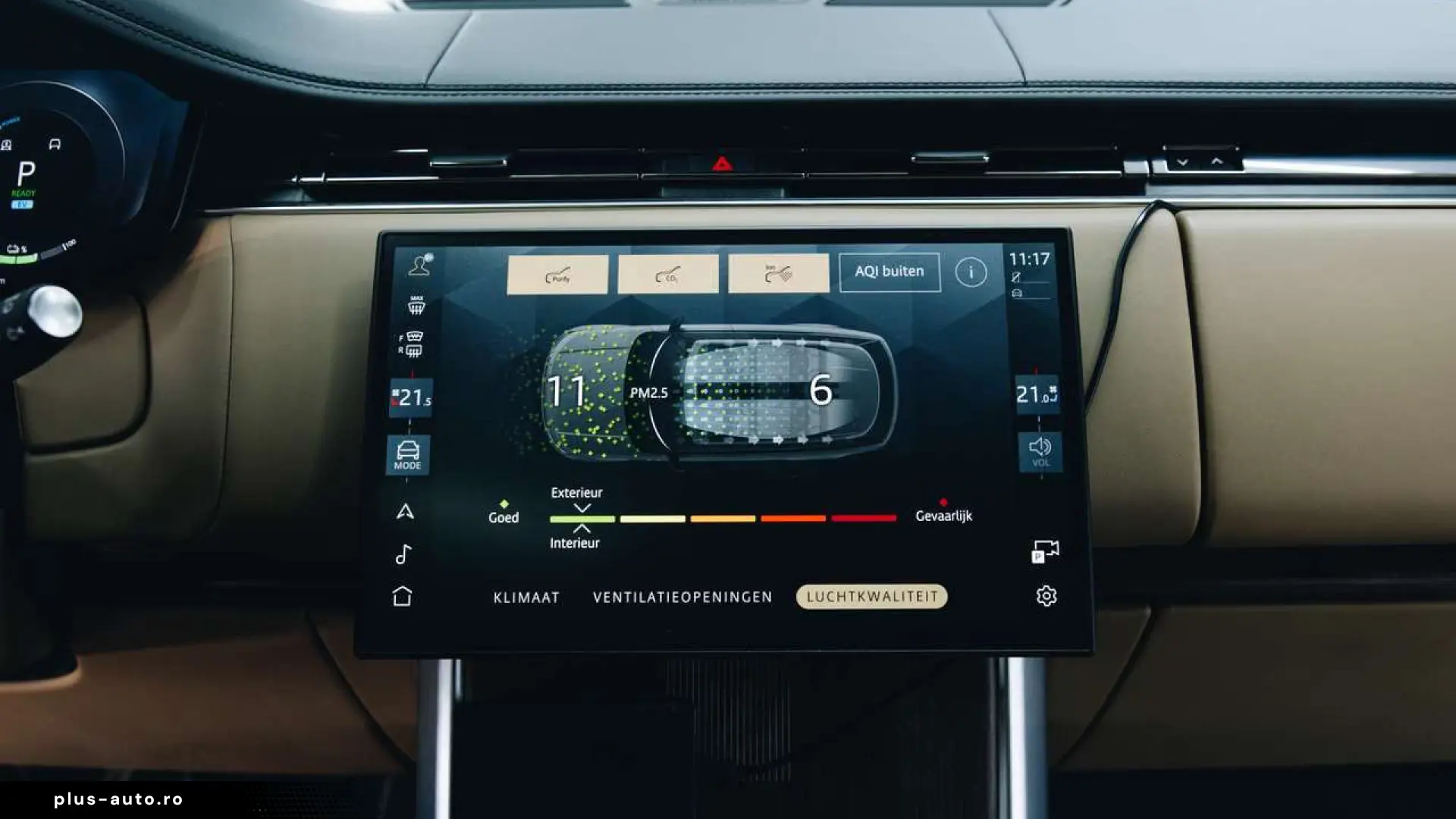Land Rover Range Rover P550e Autobiography Massage