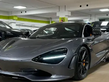 McLaren 750S COUPE MY25 CARBON EXT&INT