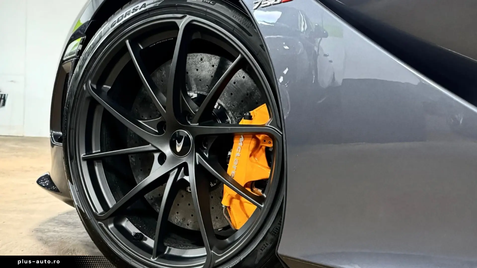 McLaren 750S COUPE MY25 CARBON EXT&INT