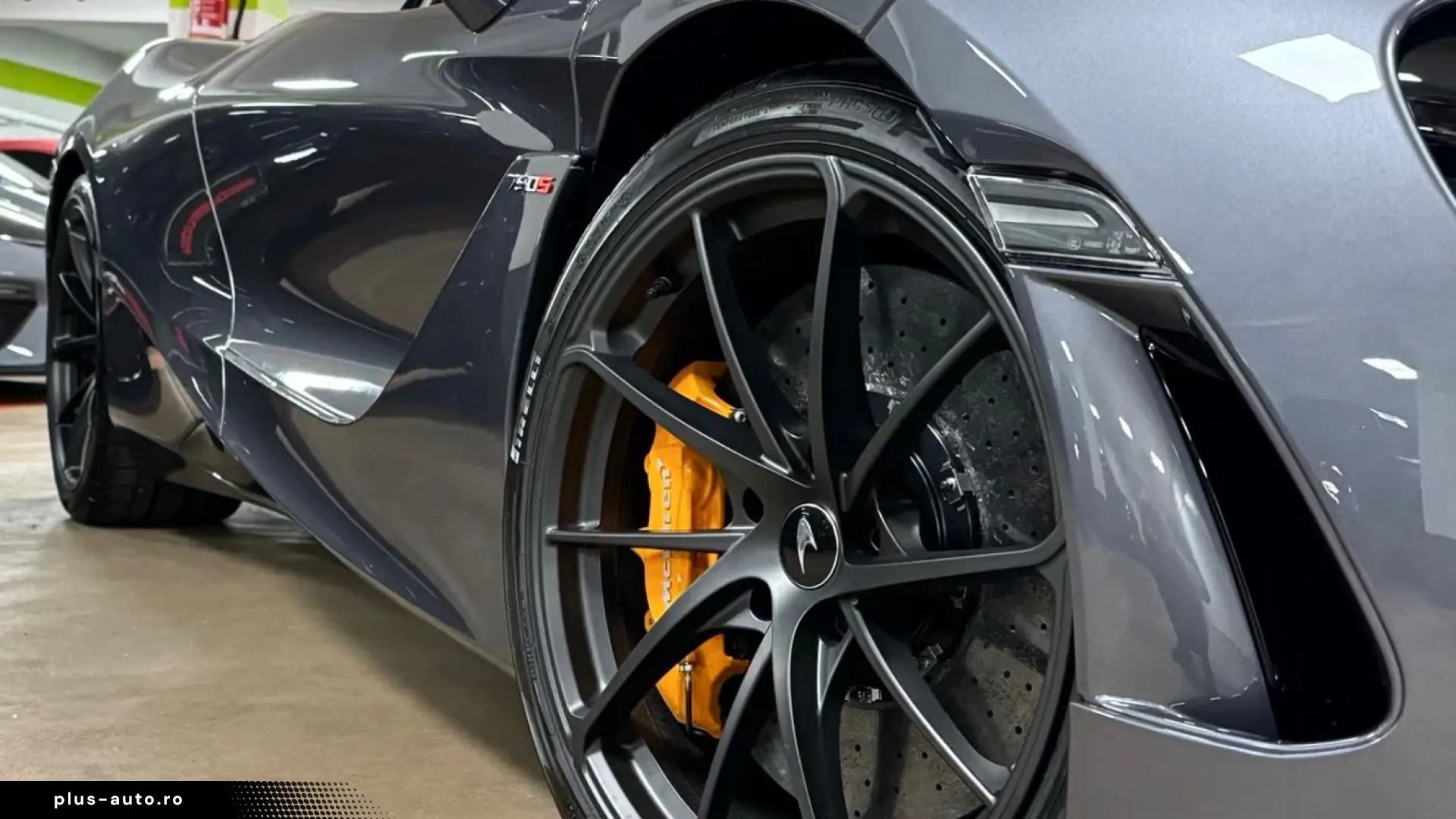 McLaren 750S COUPE MY25 CARBON EXT&INT