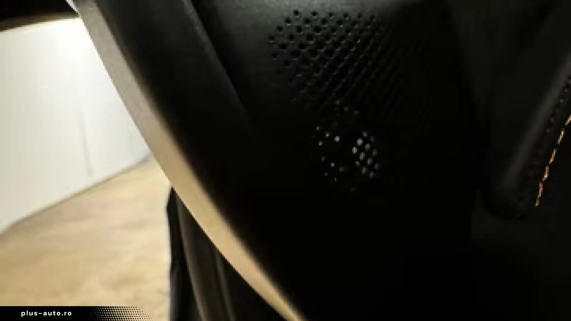 McLaren 750S COUPE MY25 CARBON EXT&INT
