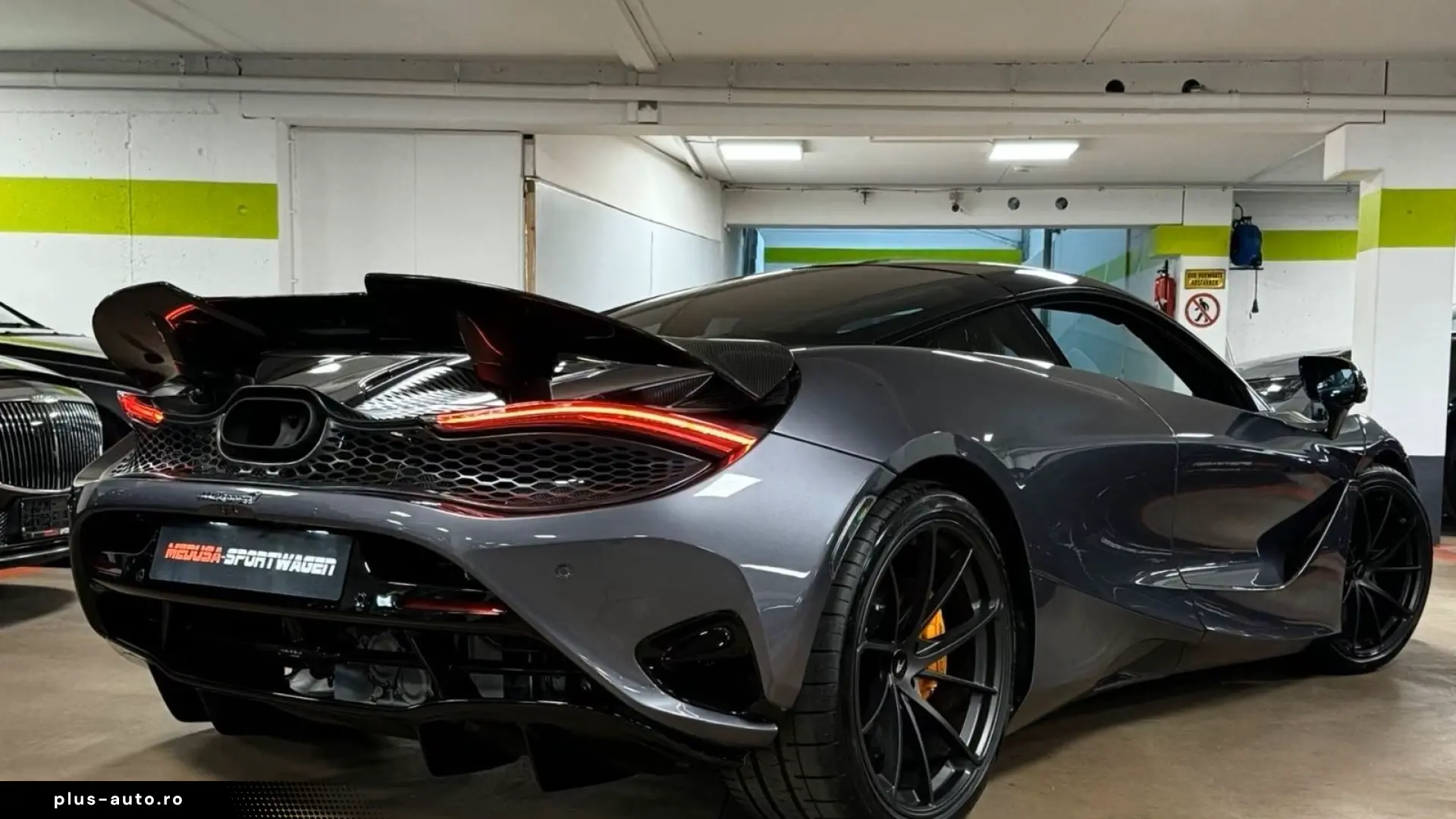McLaren 750S COUPE MY25 CARBON EXT&INT