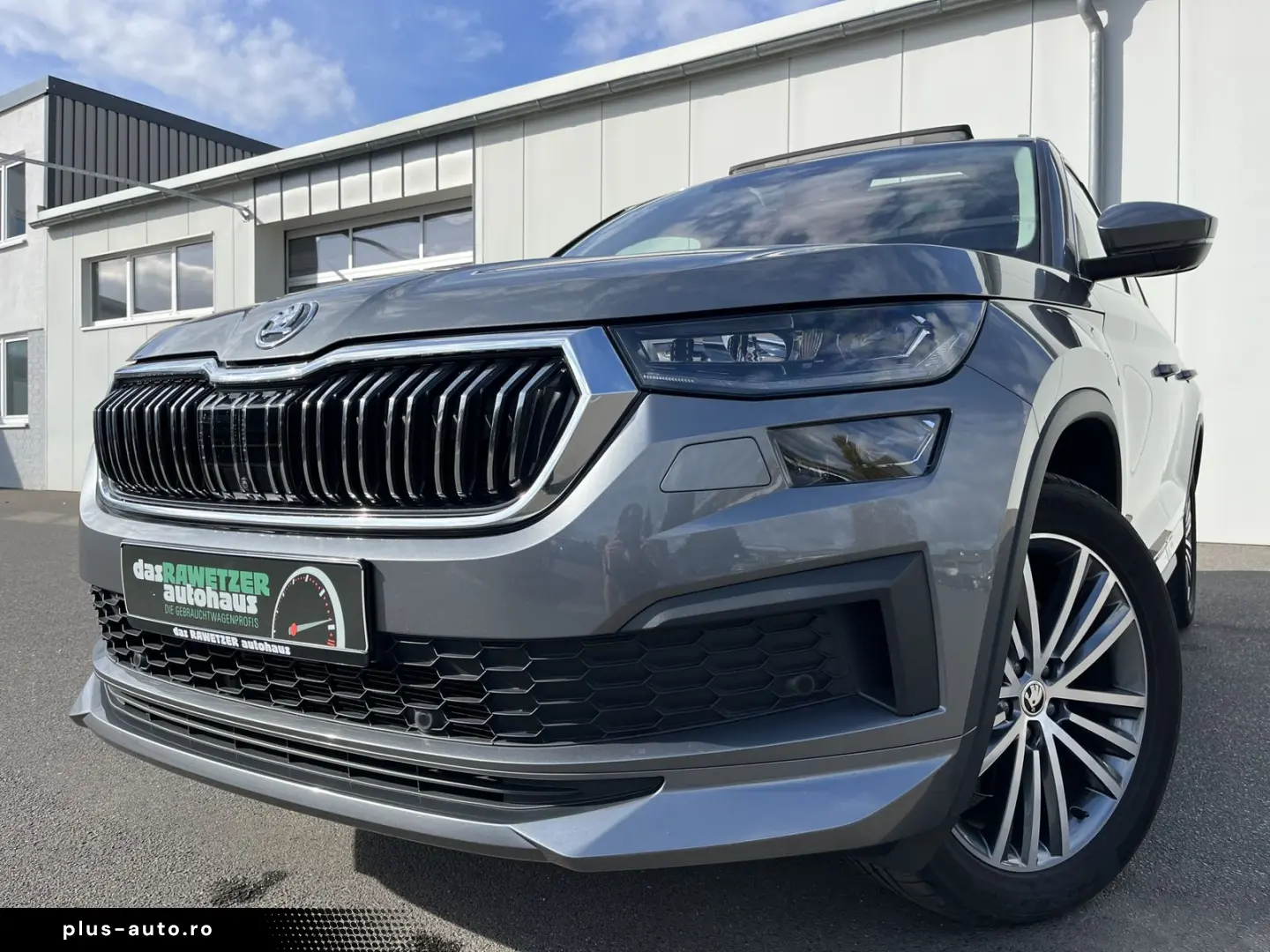 SKODA Kodiaq 2.0 TSI DSG 4x4 L&K AHK STHZ PANO 4xSHZ N