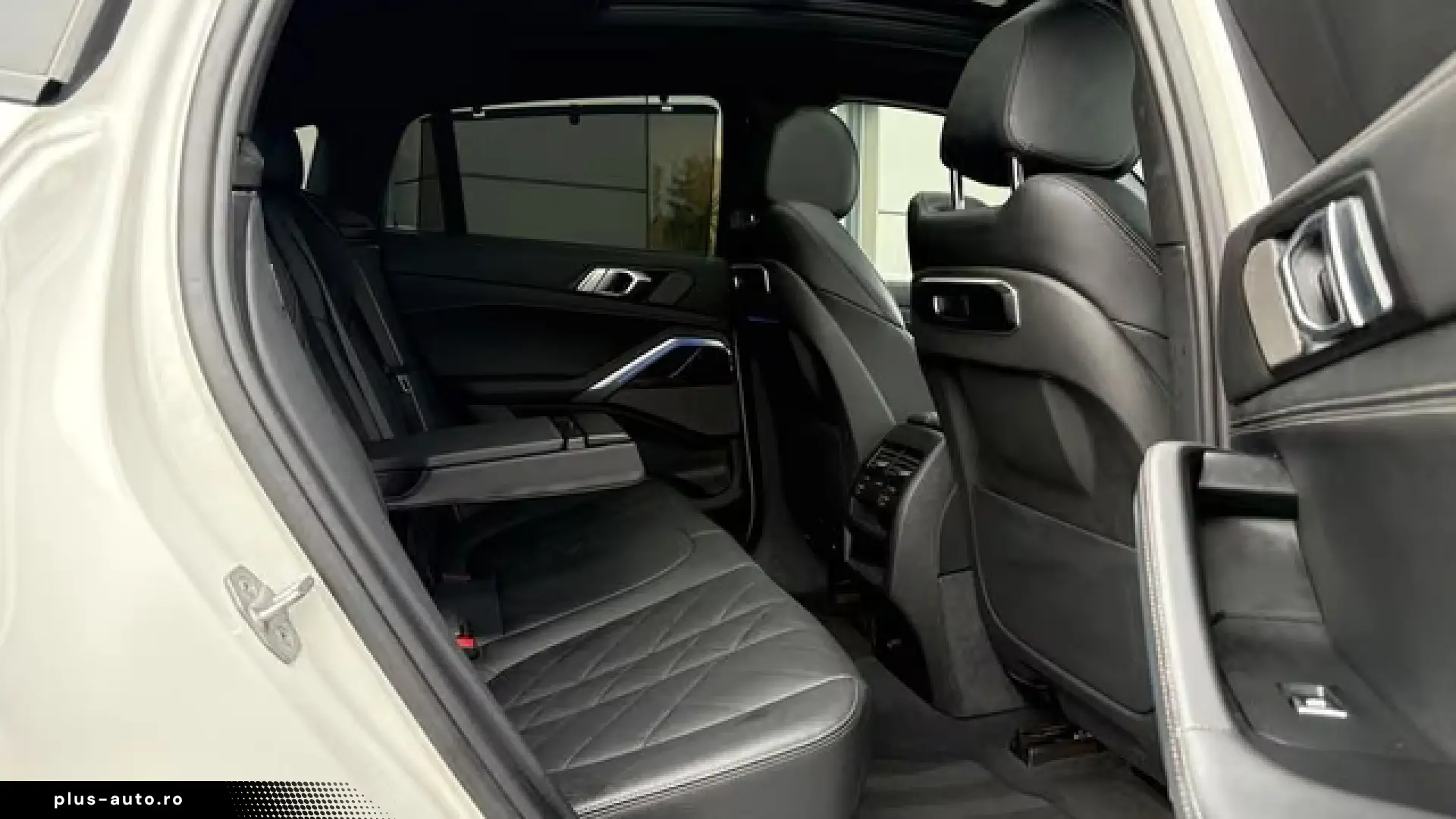 BMW X6 M60 i xDrive PANO KAMERA H&K M Sport